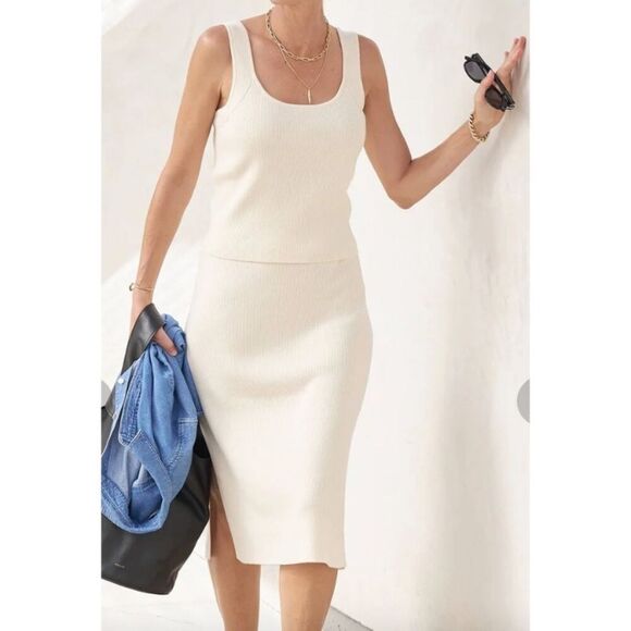AYR Dresses & Skirts - AYR Skirt The Curator Ribbed Knit Marino Wool Stretch Slit Cream Midi Size M